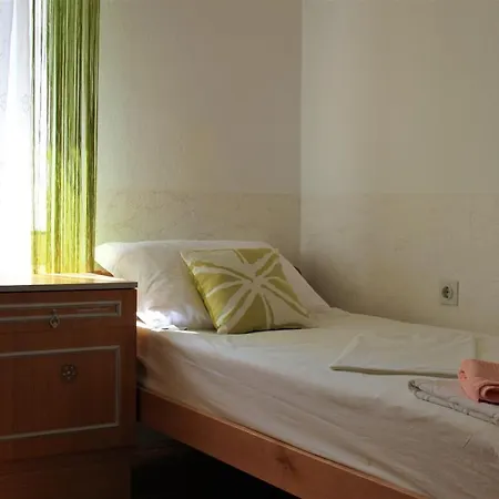 & Danica Apartment Starigrad Paklenica